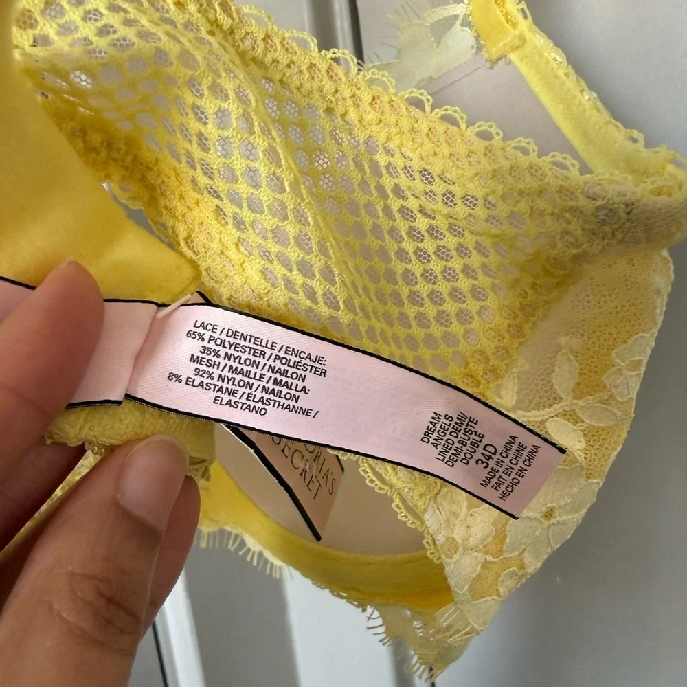 Victoria’s Secret bra